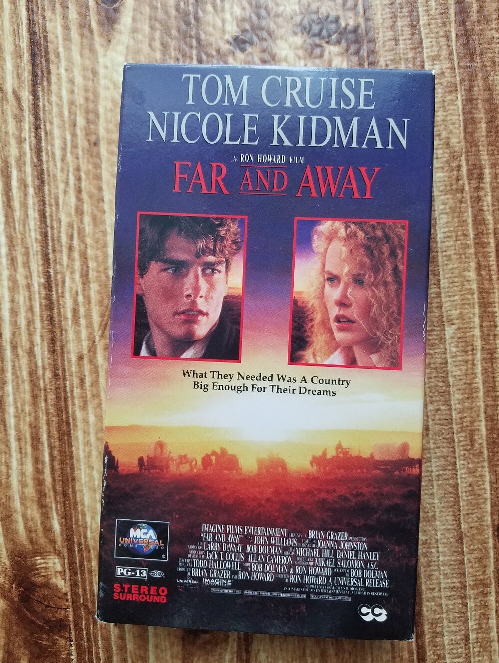 Far and Away VHS 1992 Tom Cruise Nicole Kidman Ron Howard